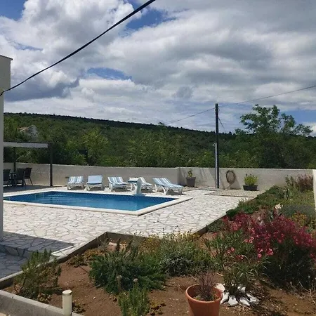 Anna Comfortable Vinjerac