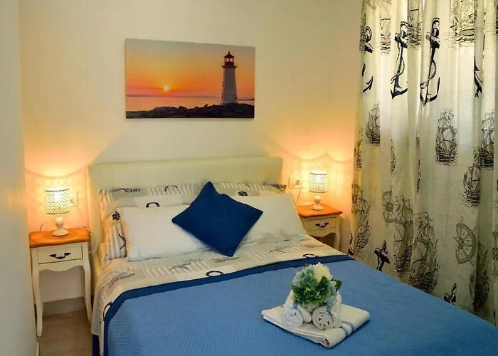 Anna Comfortable Vakantiehuis Vinjerac