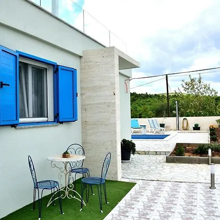 Anna Comfortable * ヴィンイェラック